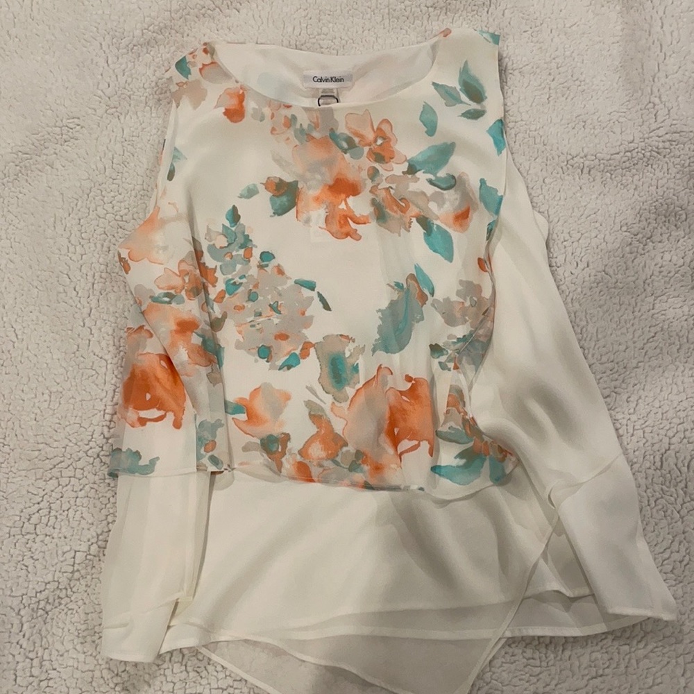 Women’s NEW Calvin Klein Floral Blouse
